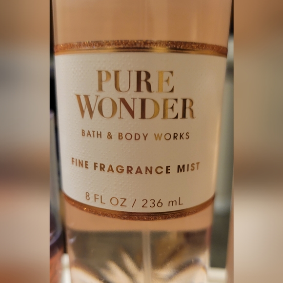 Pure Wonder Bath & Body - Picture 5 of 6